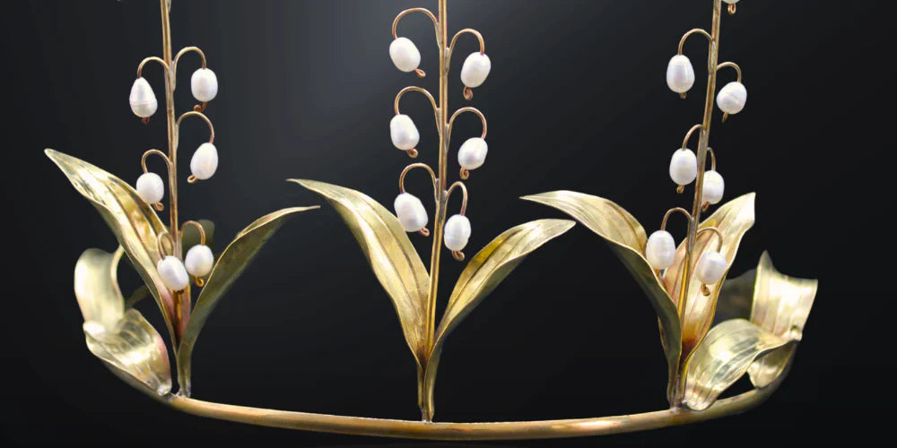 The Royal Rundown: Understanding Diadems, Tiaras, Crowns, and More