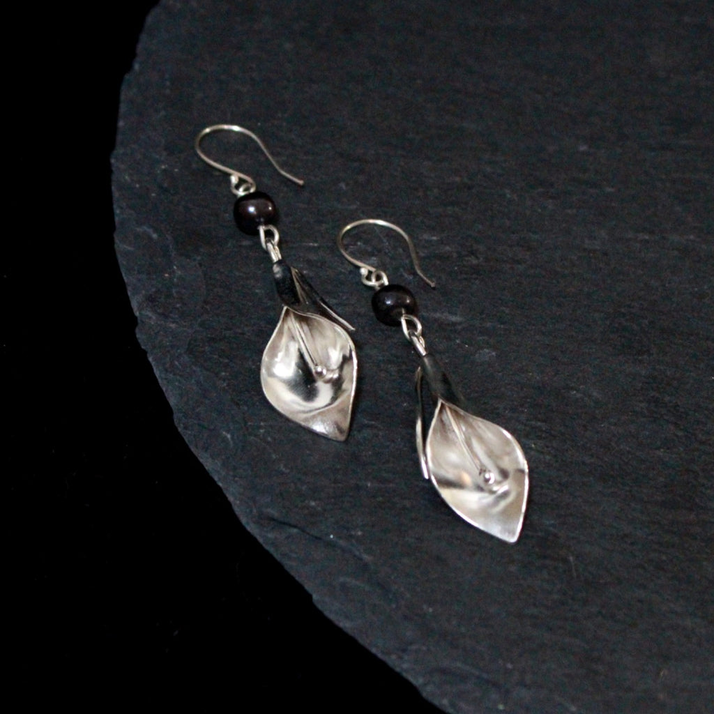 Black Pearl Calla Lily Earrings