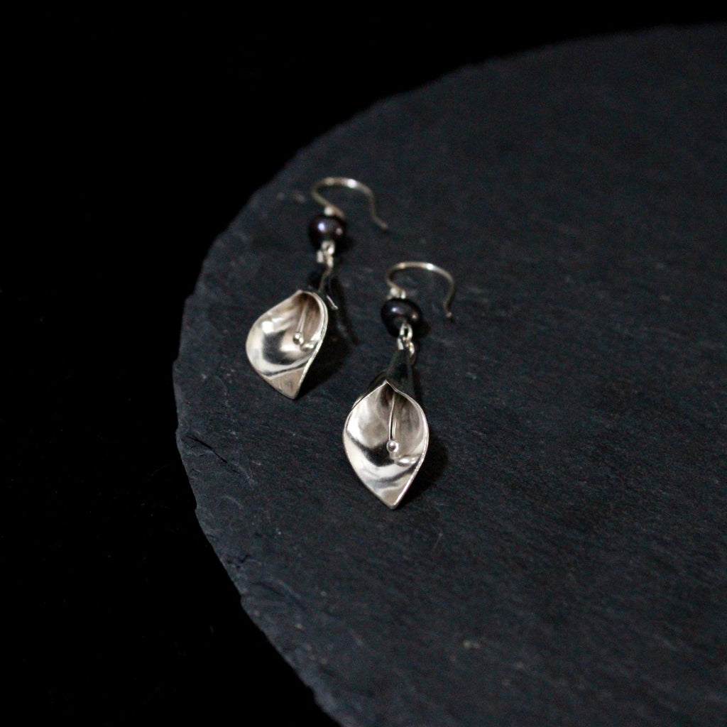 Black Pearl Calla Lily Earrings