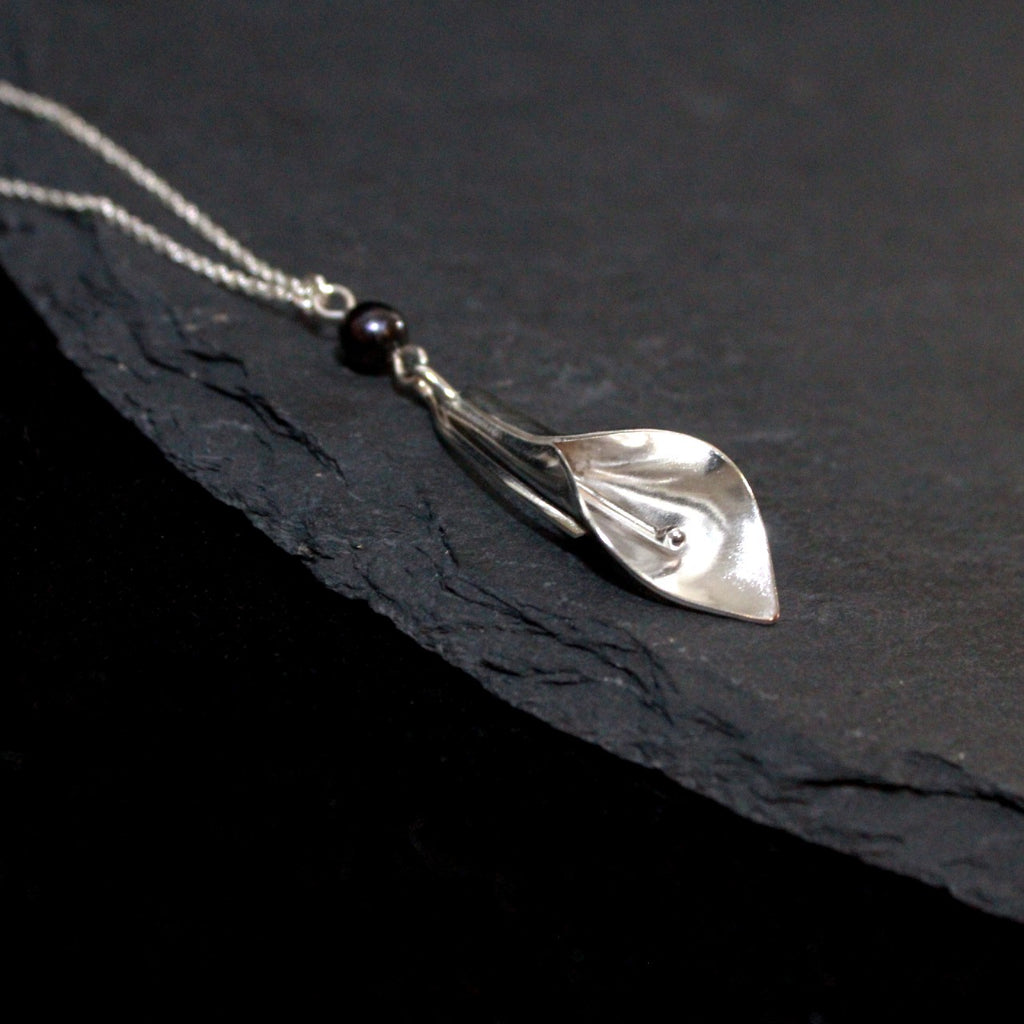 Black Pearl Calla Lily Necklace