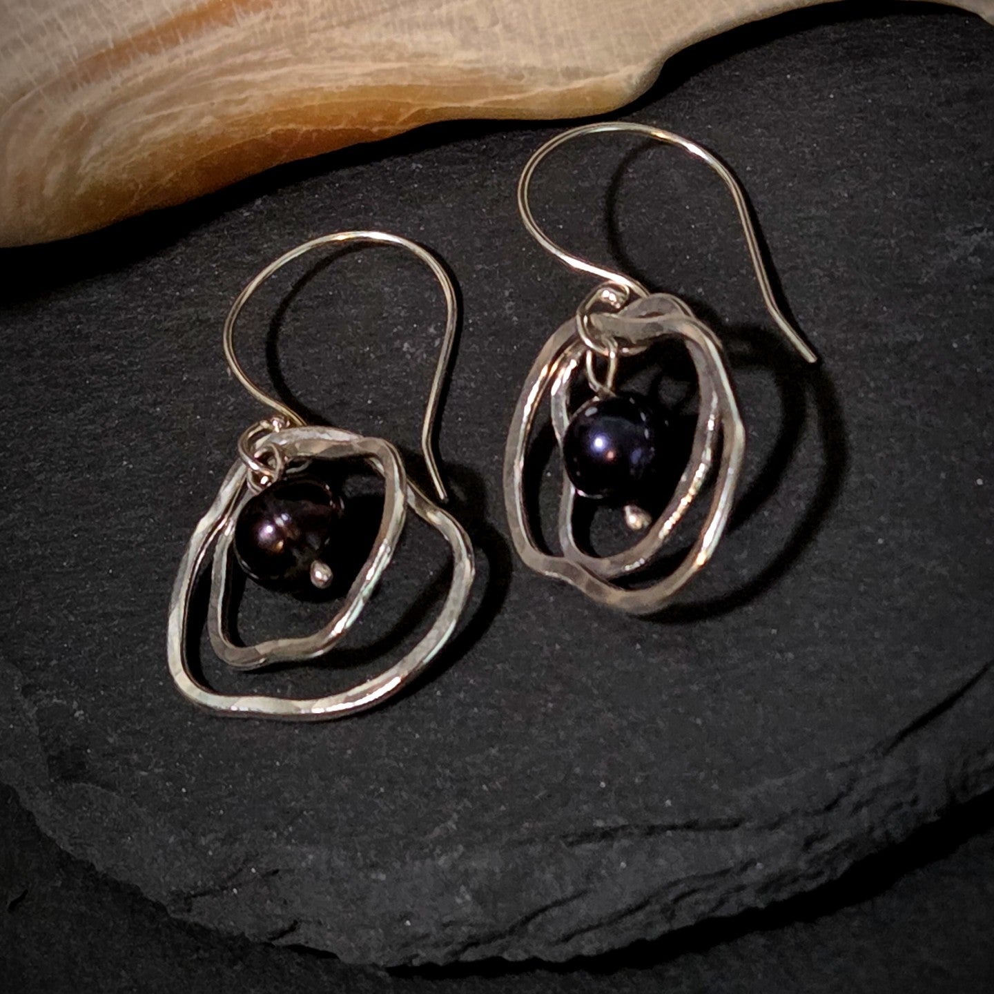 Black Freshwater Pearl Ripple Earrings
