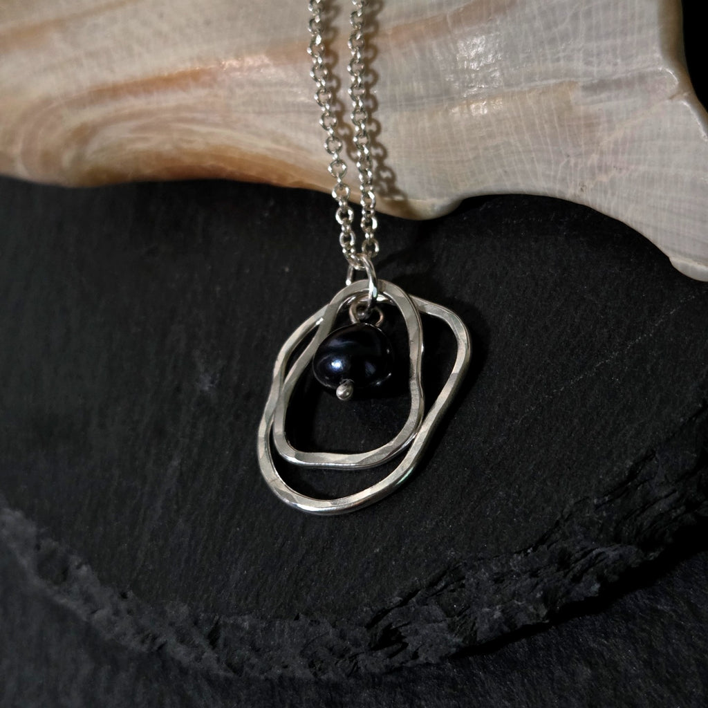 Black Freshwater Pearl Ripple Necklace