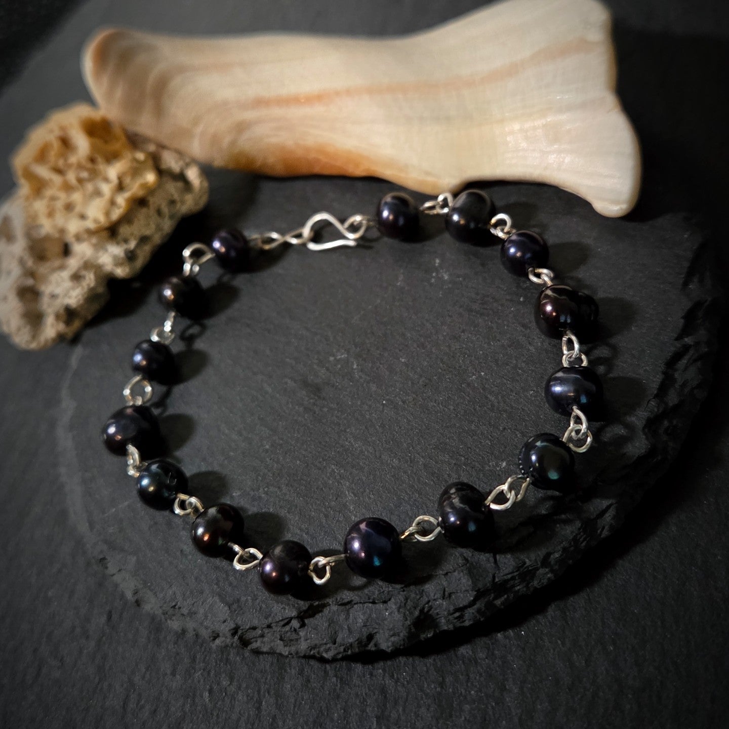 Black Freshwater Pearl Bracelet