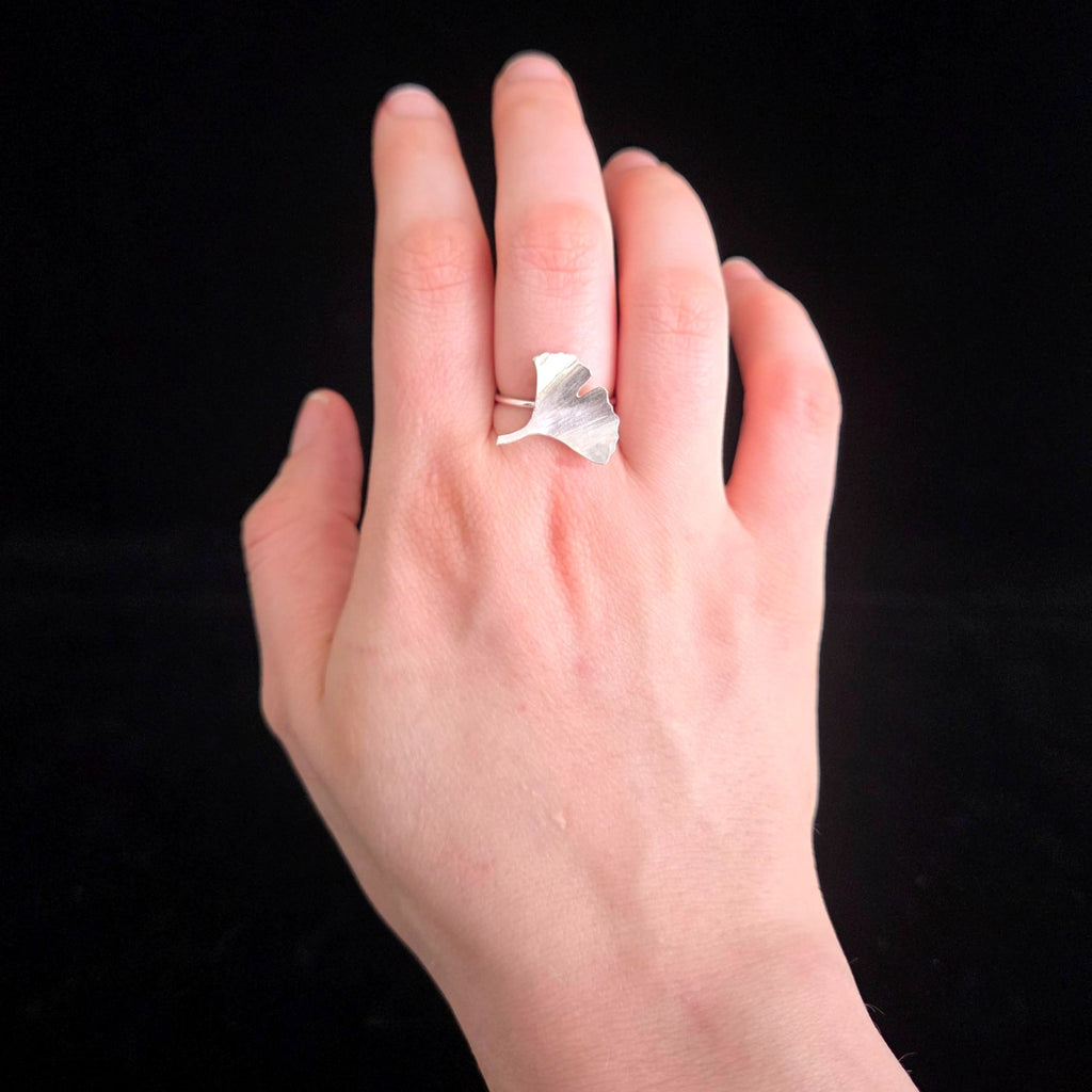 Ginkgo Leaf Ring