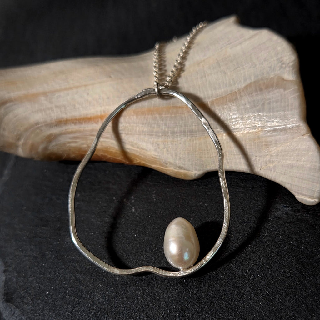 Freshwater Pearl Hoop Ripple Necklace