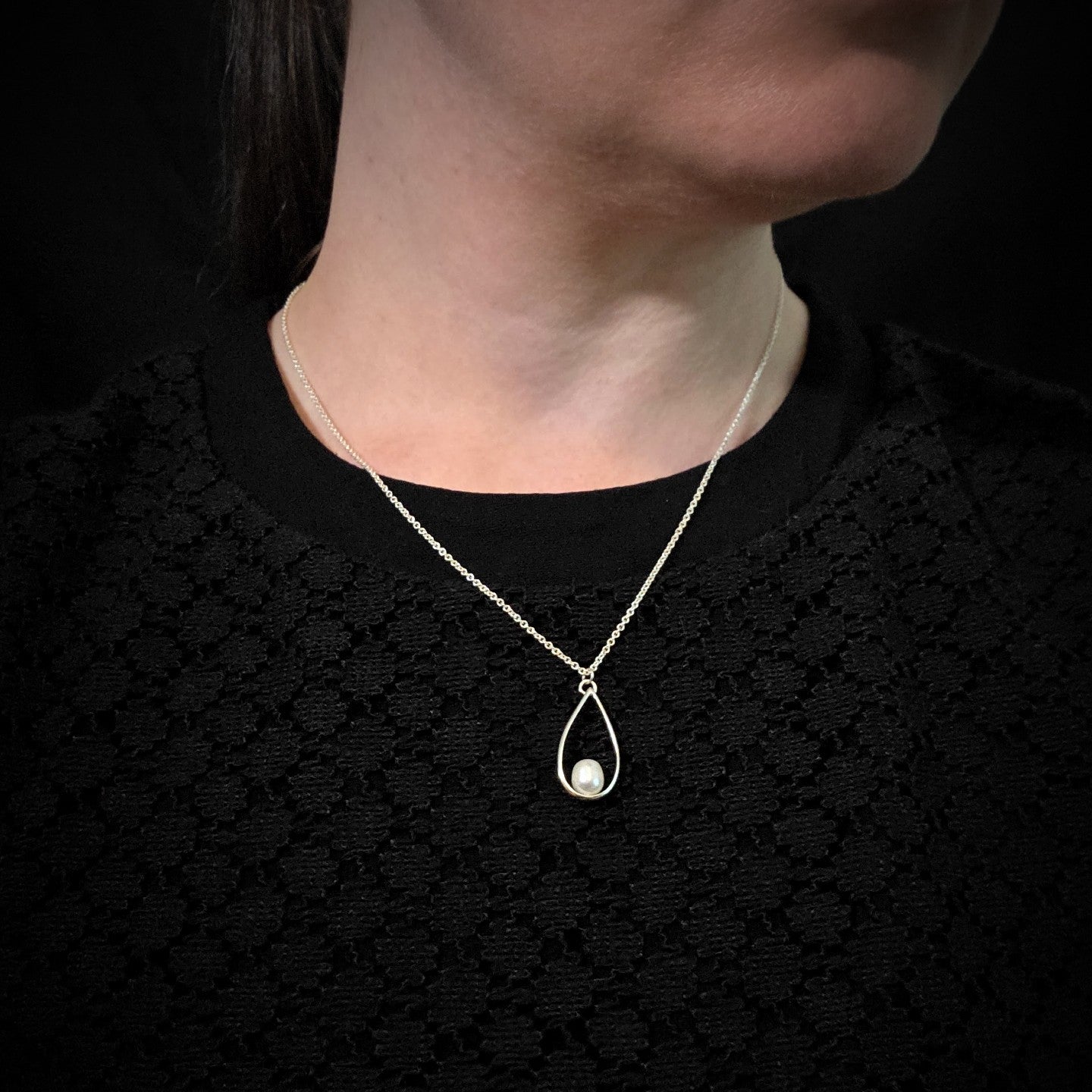Freshwater Pearl Drop Necklace