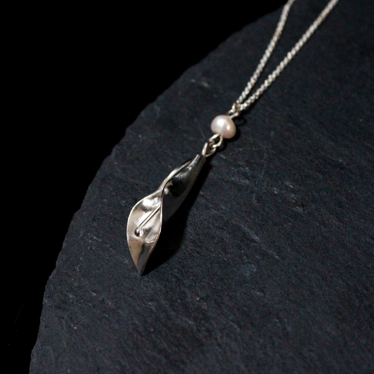 White Pearl Calla Lily Necklace